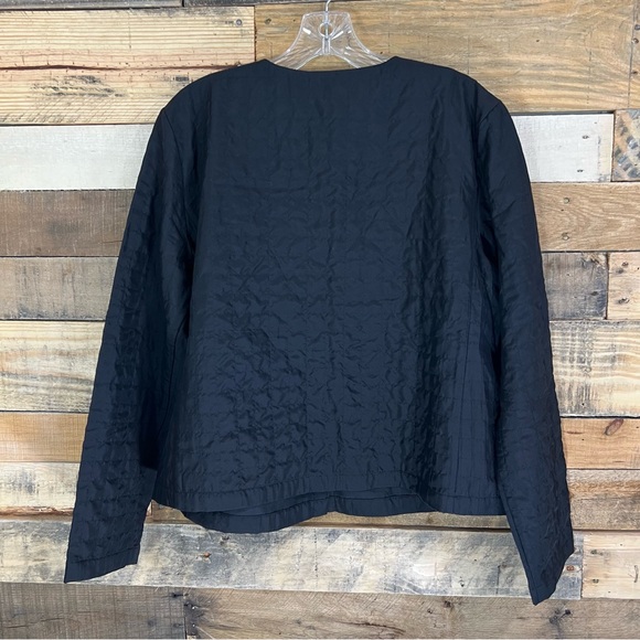 Eileen Fisher Smooth Silk Quilted Jacket Size Small Black - Picture 7 of 9